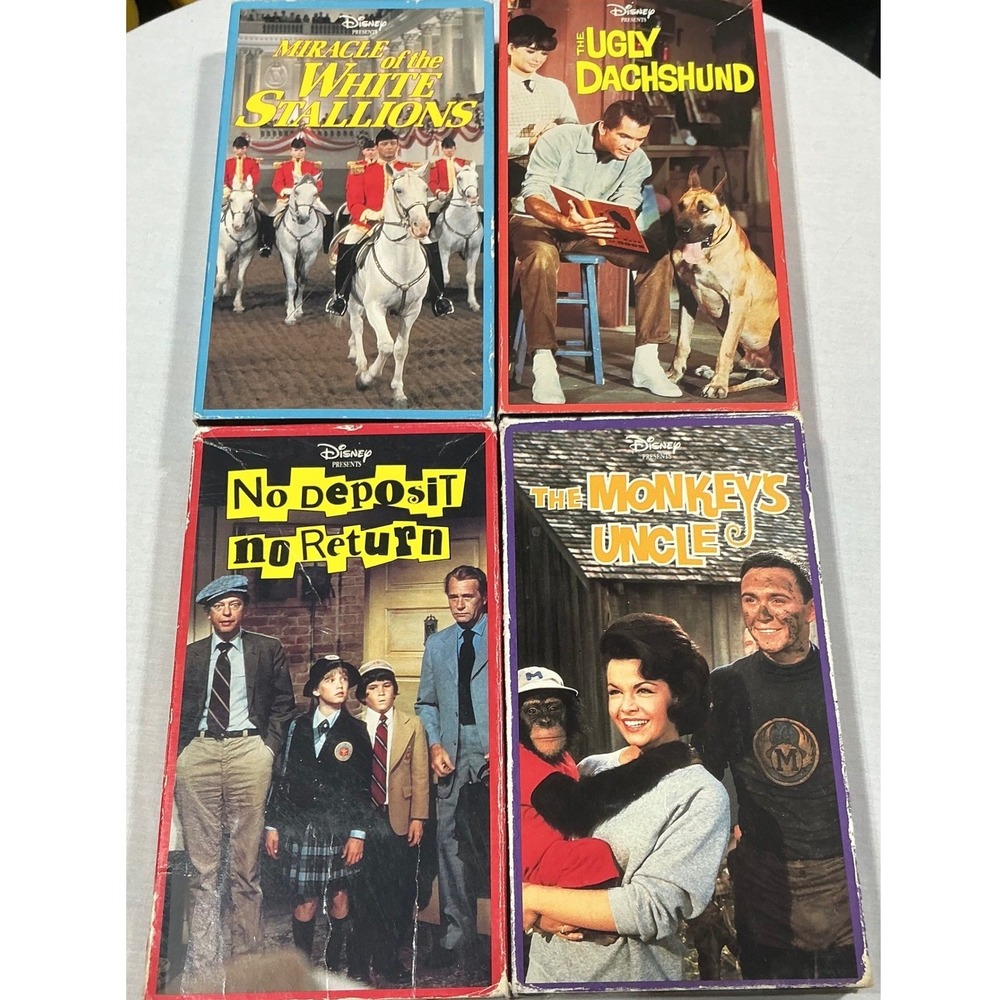 Lot of 4 Vintage Walt Disney Home Video VHS Clamshell Movies Tested Untested